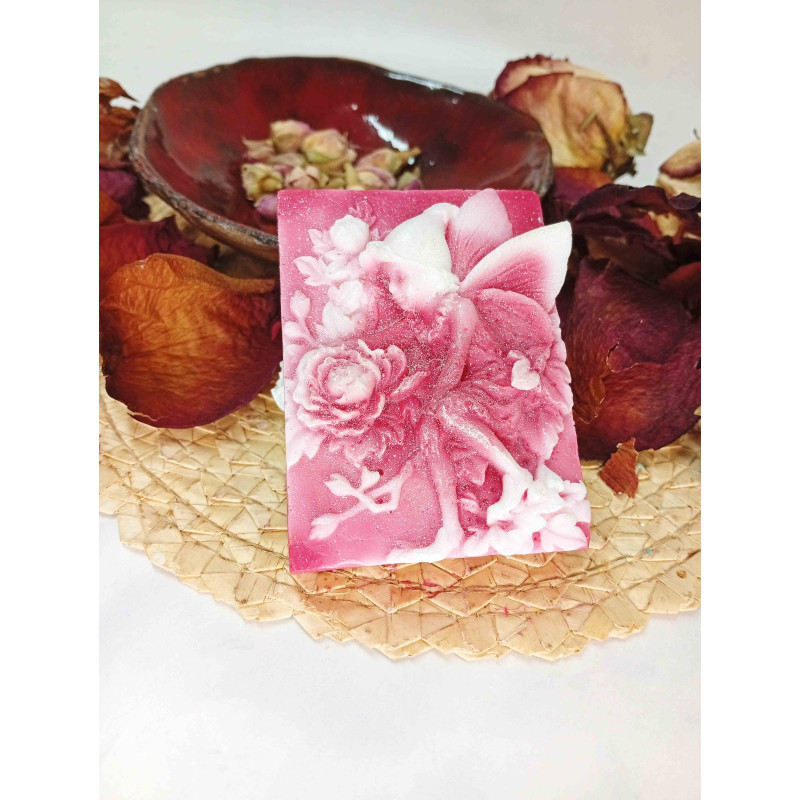 Mýdlová víla - červenobílá