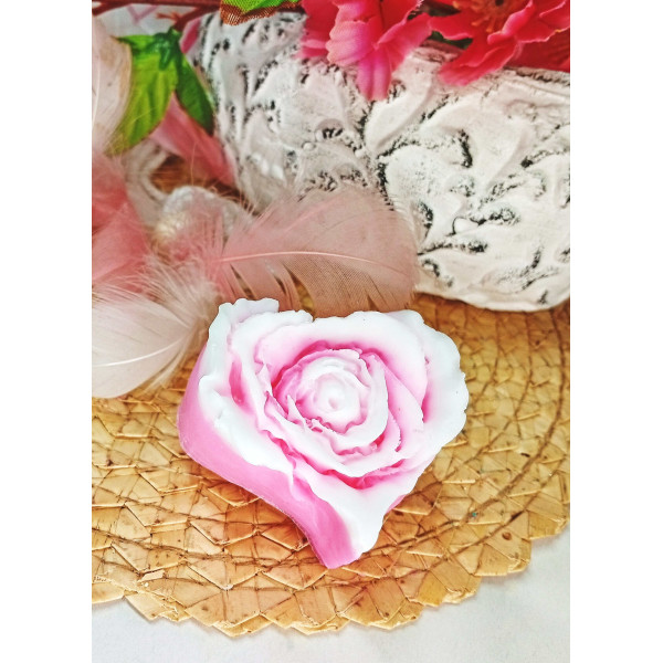 Mýdlové srdce růže - růžovobílé