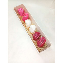 Dlouhá kazeta růže poupě, červena, bílá, růžová