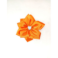 Mašle do vlasů oranžová kytka se srdíčkem