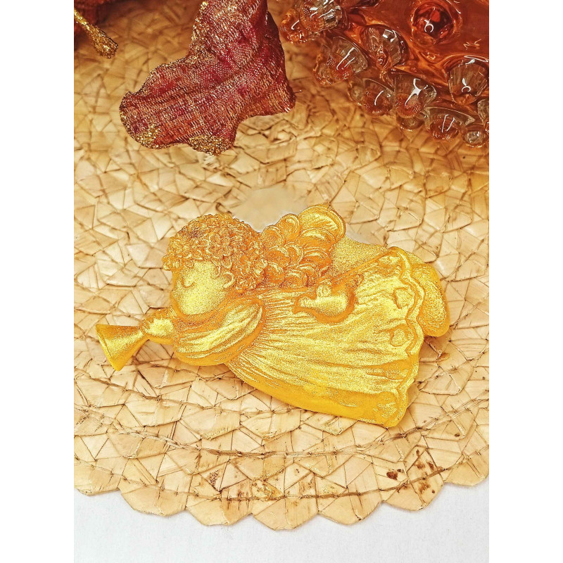 Mýdlový anděl s trubkou - zlatý