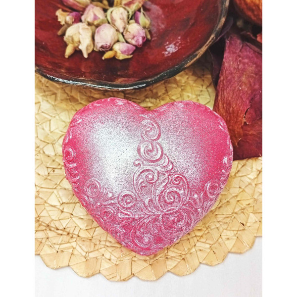 mýdlové srdce ornament červené s glitry