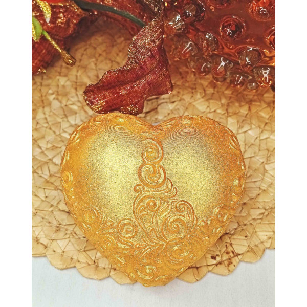 mýdlové srdce ornament zlaté