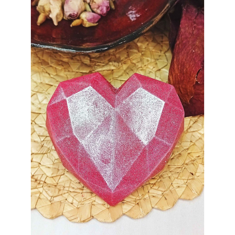 Mýdlové srdce origami červená