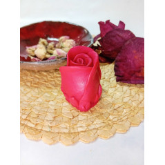 Mýdlová růže - poupě, červená